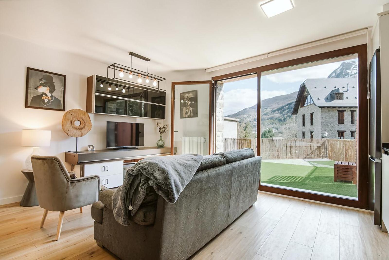 Casa Rosana Apartamento De Diseno Con Terraza Sallent de Gállego Extérieur photo